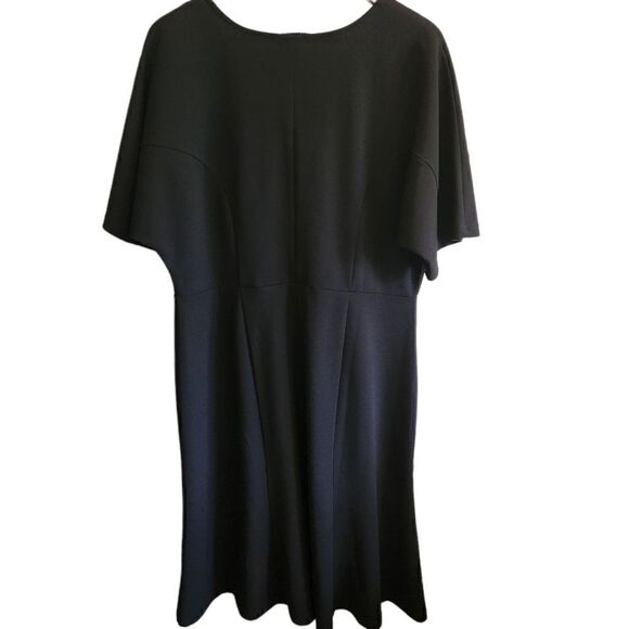 ELOQUII Black Fit and Flare Dress Plus Size 14 - Picture 2 of 6